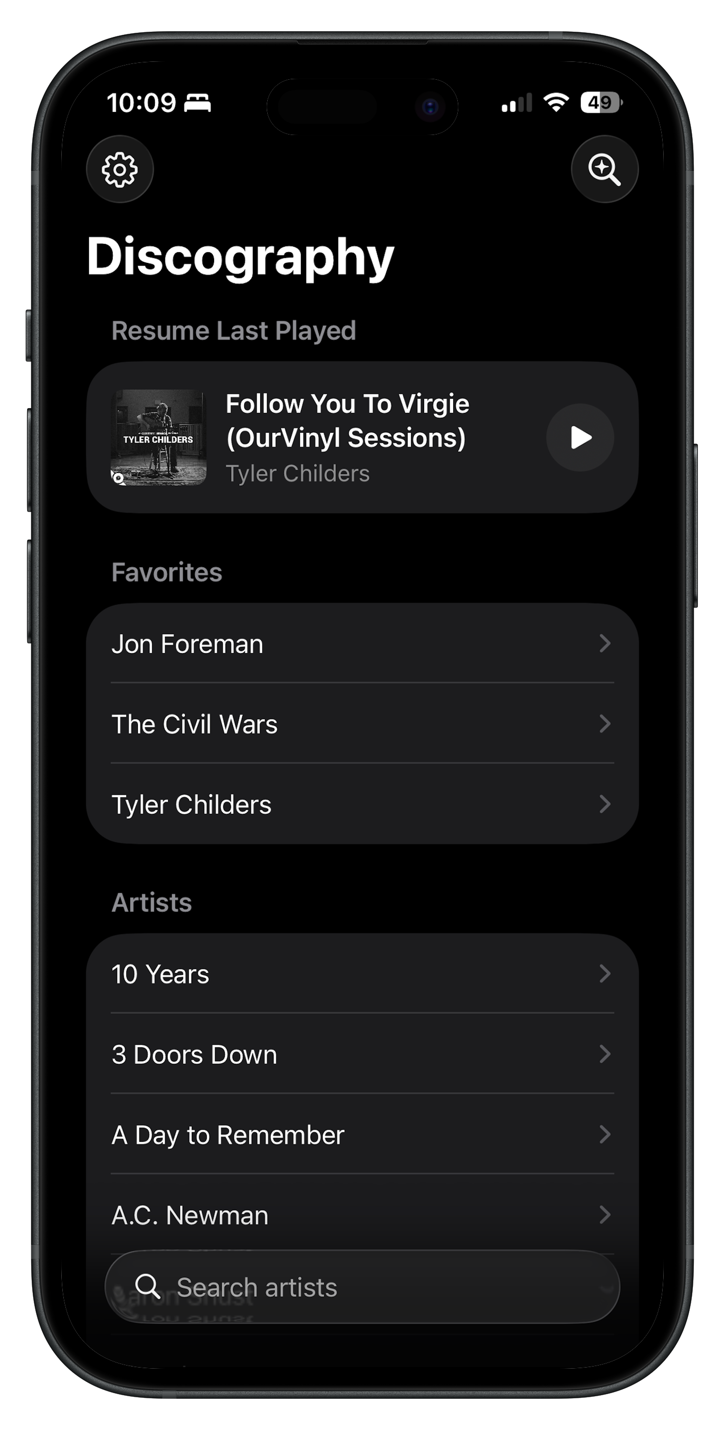 Discography home screen with favorites and artist library